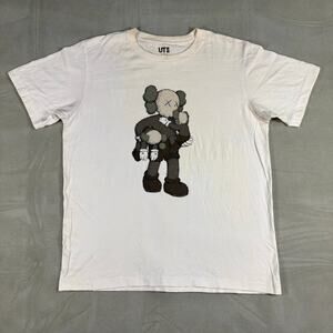 Uniqlo x KAWS Clean Slate Graphic T-Shirt White Size L Mens Preowned